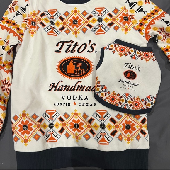 Tito’s Ugly Christmas Sweater 2021 w/matching pet sweater - Picture 3 of 6